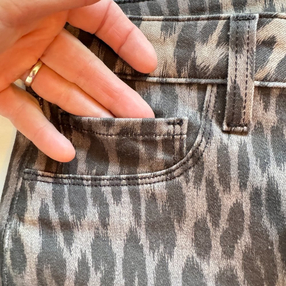 NWT L'Agence Super Skinny Animal Print Jeans - Picture 7 of 8